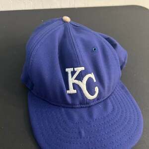 Roman Pro Kansas City Royals Fitted Hat Size 7 1/4 Vintage MLB Cap